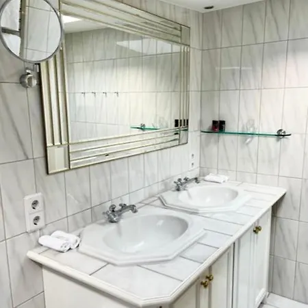 Hotel Boutique Suites Im Walter'S Hof Kampen